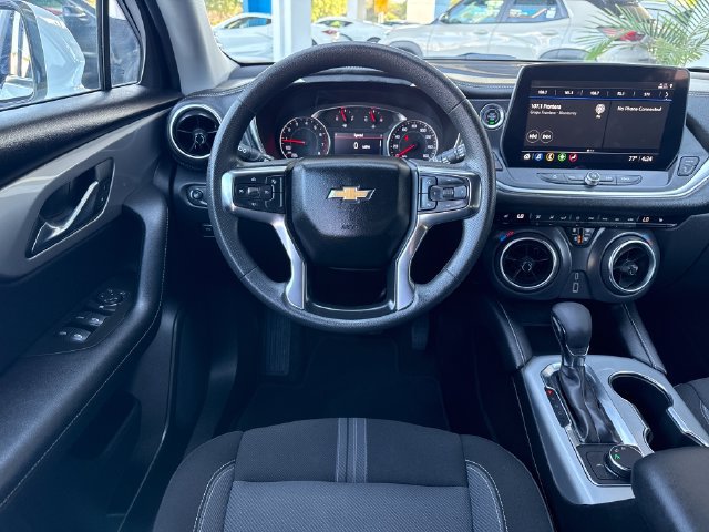 Certified 2025 Chevrolet Blazer LT FWD image 14