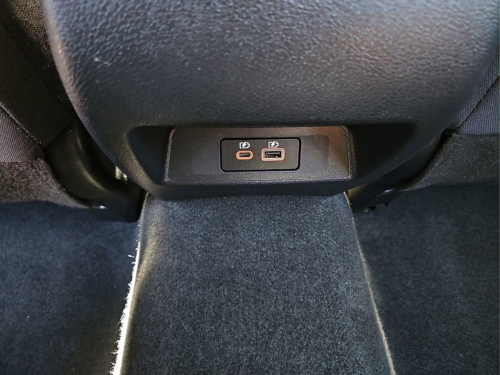 Used 2025 Nissan Altima 2.5 SV image 13