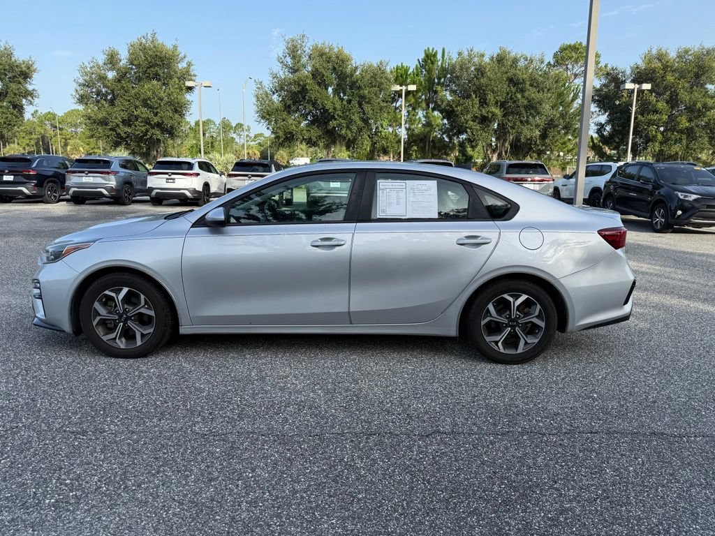 Used 2020 Kia Forte LXS FWD image 13