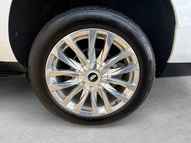Certified 2024 Cadillac Escalade ESV Premium Luxury w/ Performance Package RWD image 22