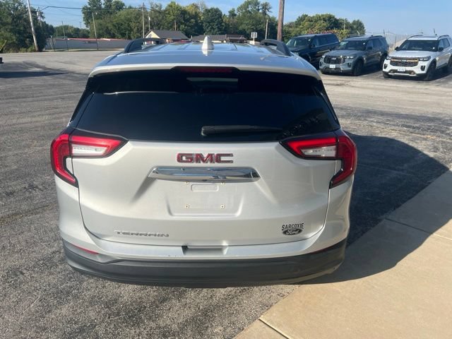 Used 2022 GMC Terrain SLE w/ Driver Convenience Package FWD image 6