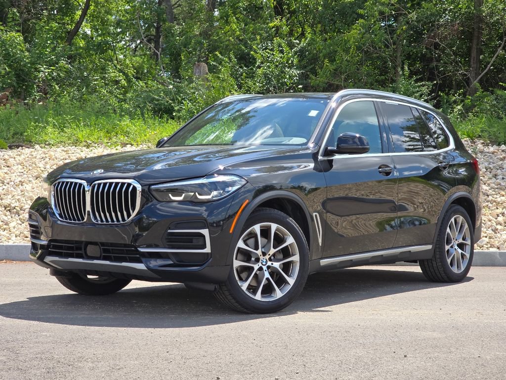 Used 2022 BMW X5 xDrive40i AWD/4WD video 1