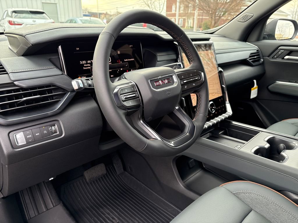 New 2026 GMC Acadia AT4 w/ Luxury Package image 10