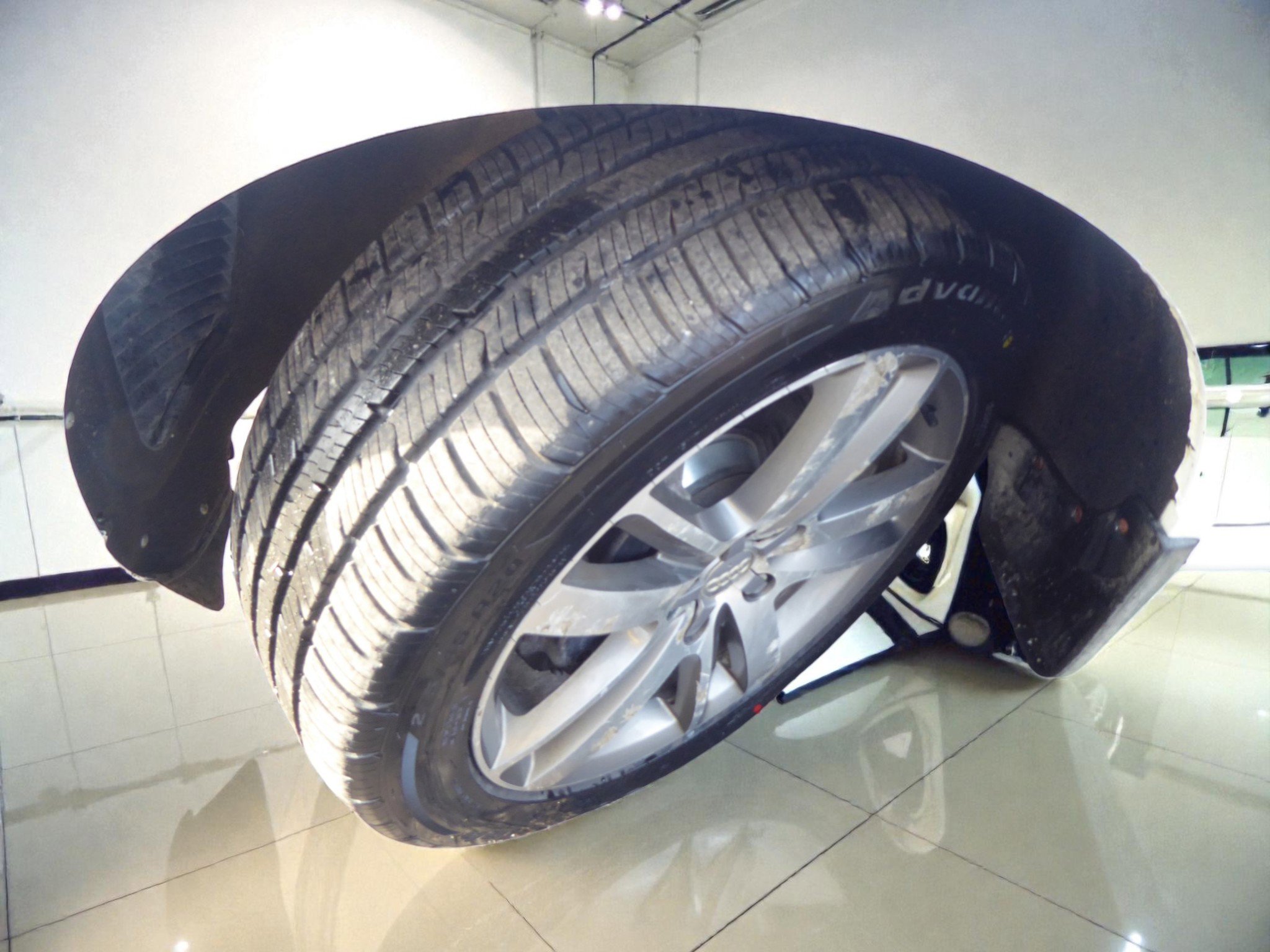 Used 2014 Audi Q7 TDI Prestige w/ Prestige Package AWD/4WD image 25