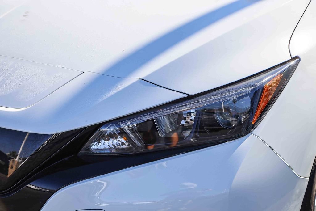 Used 2023 Nissan Leaf S FWD image 4