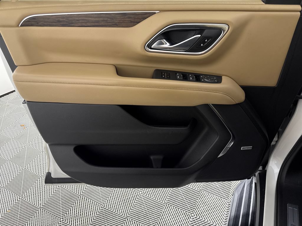 Used 2021 Chevrolet Tahoe Premier RWD image 10