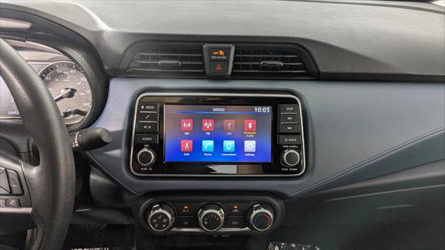 Used 2025 Nissan Versa SV w/ Trunk Package FWD image 28