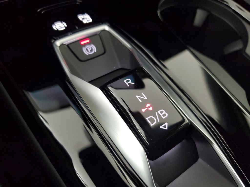 New 2027 Audi SQ6 e-tron Premium Plus AWD/4WD image 31