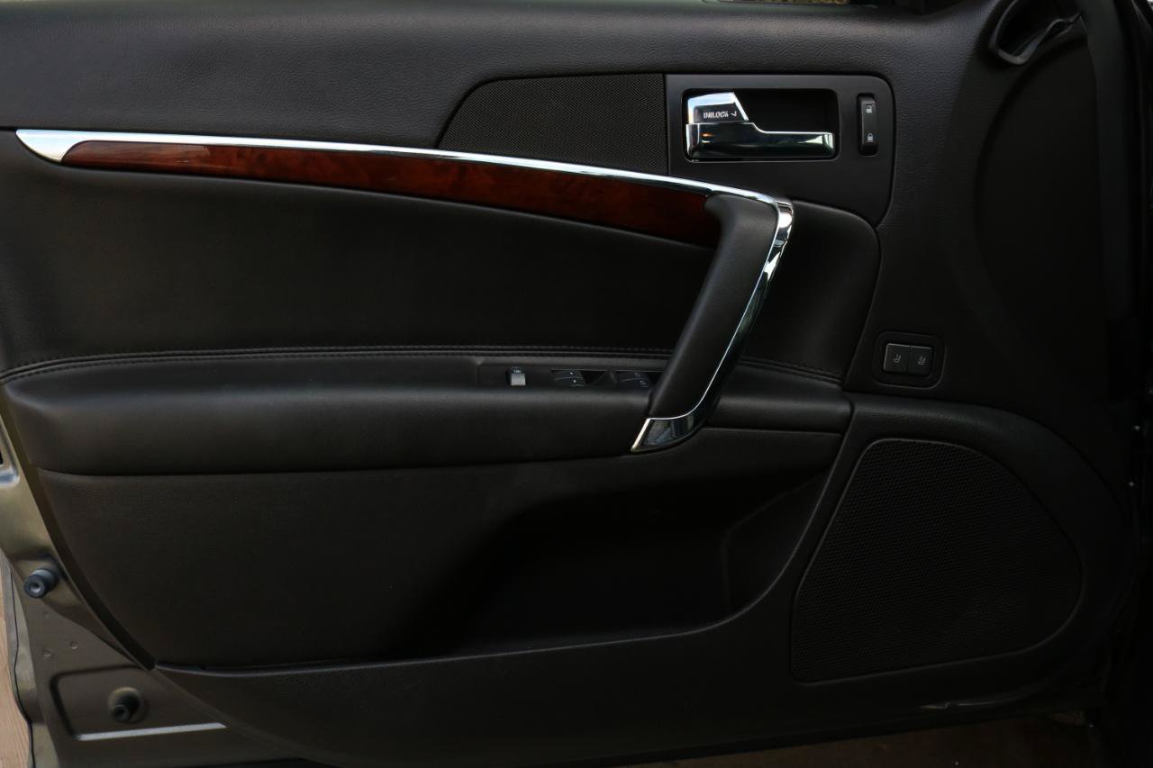 Used 2011 Lincoln MKZ FWD image 19