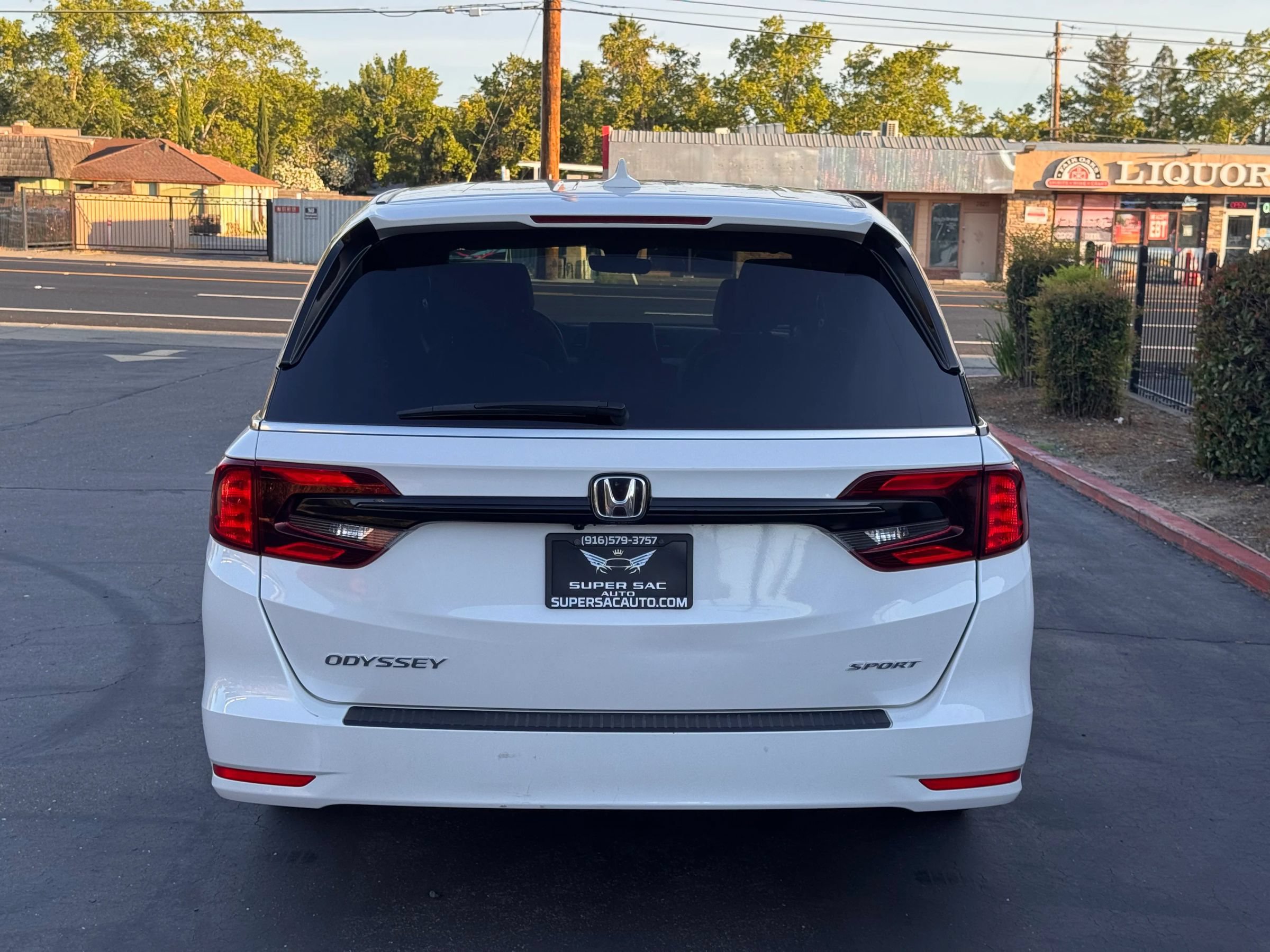 Used 2023 Honda Odyssey Sport image 5
