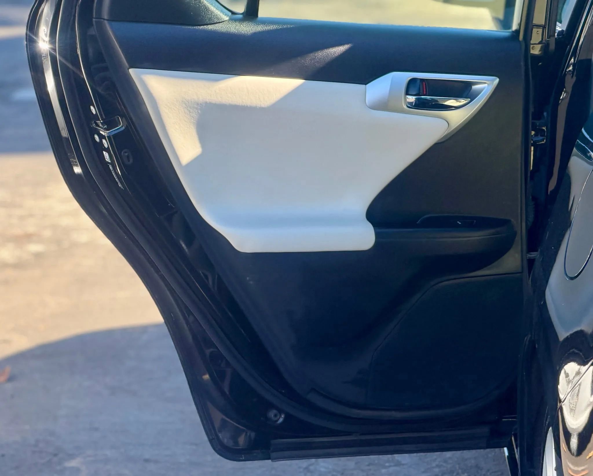 Used 2013 Lexus CT 200h image 8