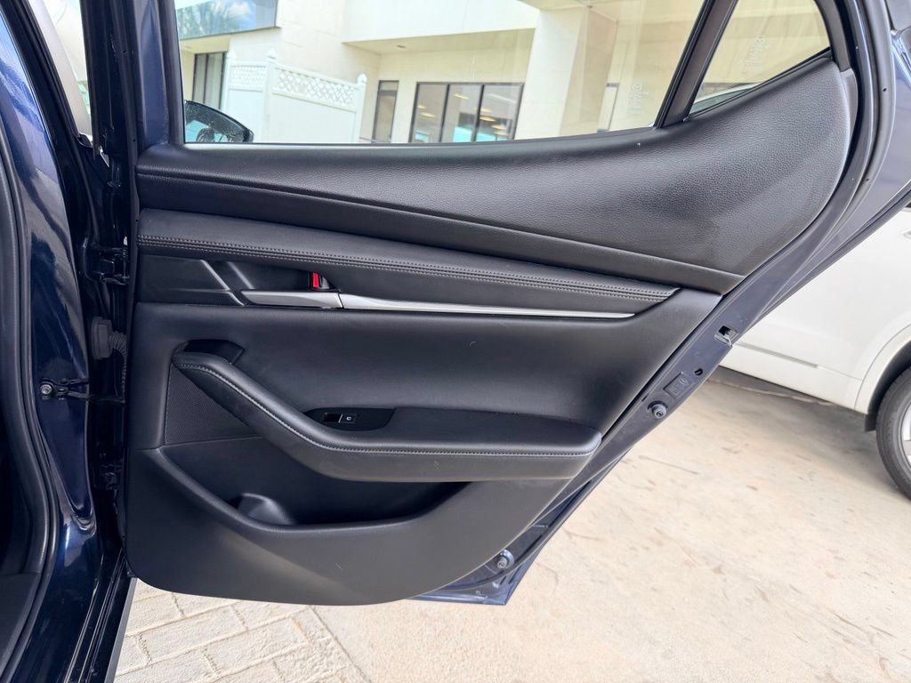 Used 2024 MAZDA MAZDA3 s FWD image 31