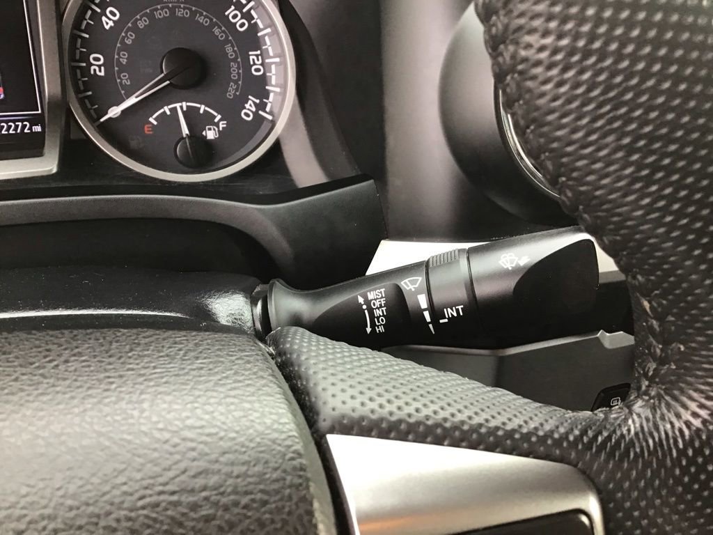 Used 2023 Toyota Tacoma SR5 w/ SR5 Appearance Package image 27