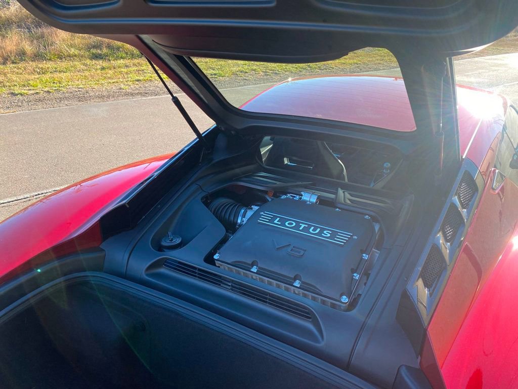 New 2025 Lotus Emira image 18