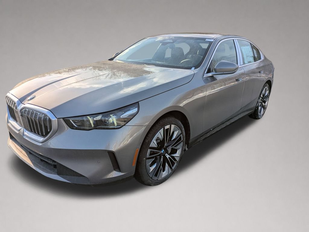 New 2026 BMW 530i xDrive w/ Premium Package AWD/4WD image 8
