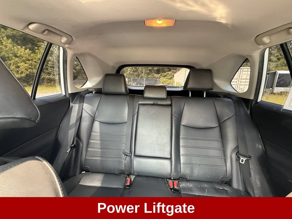 Used 2019 Toyota RAV4 XLE Premium w/ Cold Weather Package AWD/4WD image 18