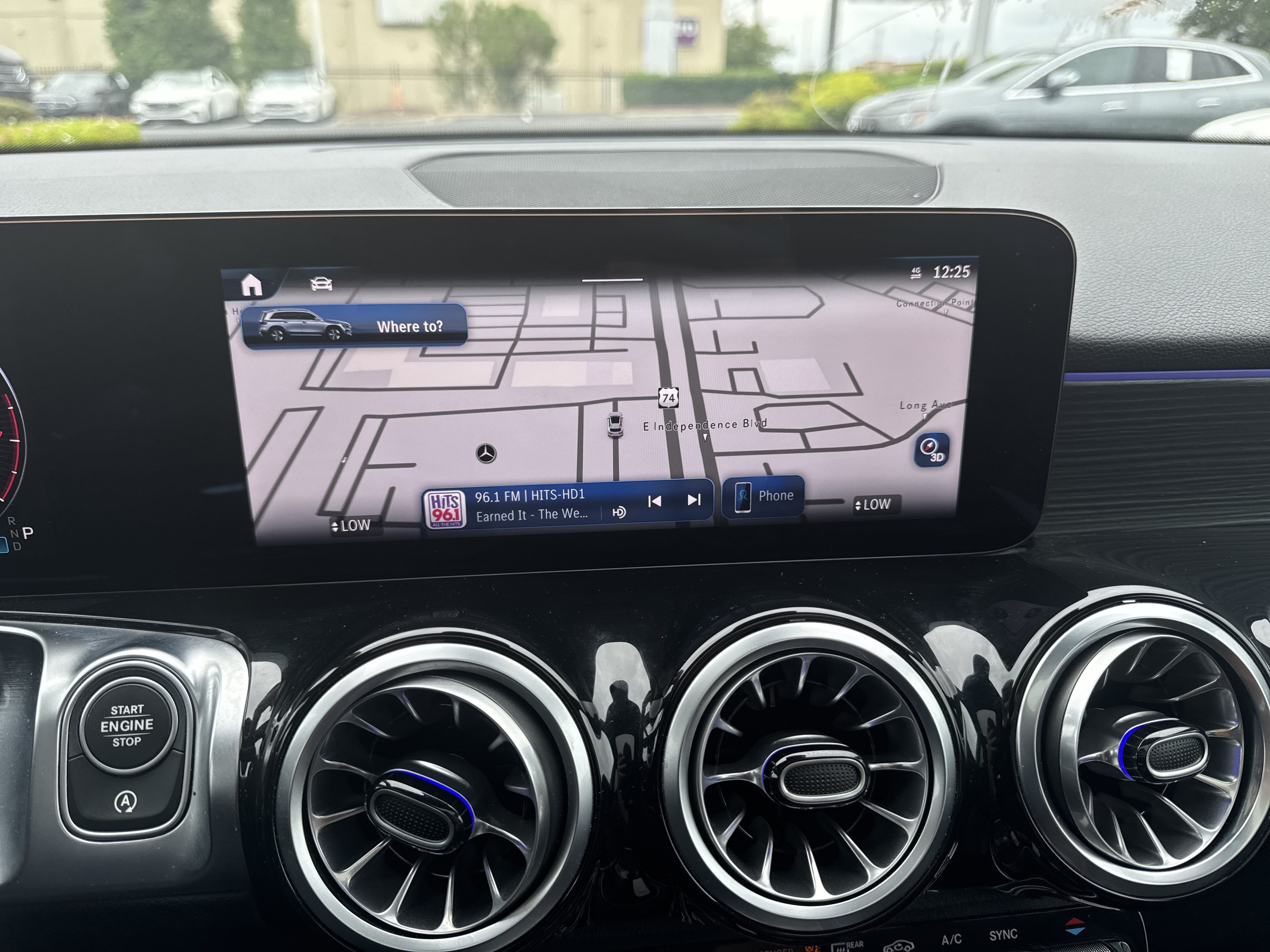 Certified 2025 Mercedes-Benz GLB 250 4MATIC image 24