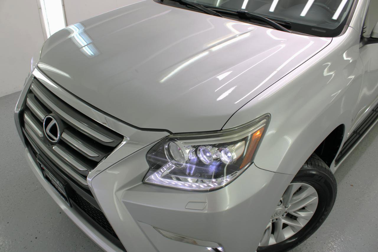 Used 2018 Lexus GX 460 Premium w/ Premium Package AWD/4WD image 17