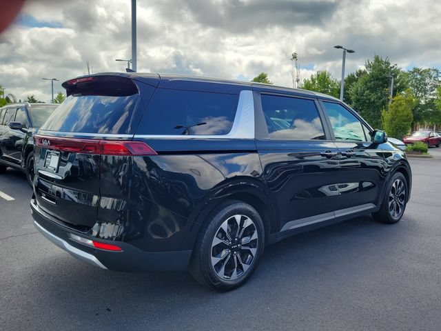 Certified 2024 Kia Carnival EX FWD image 4