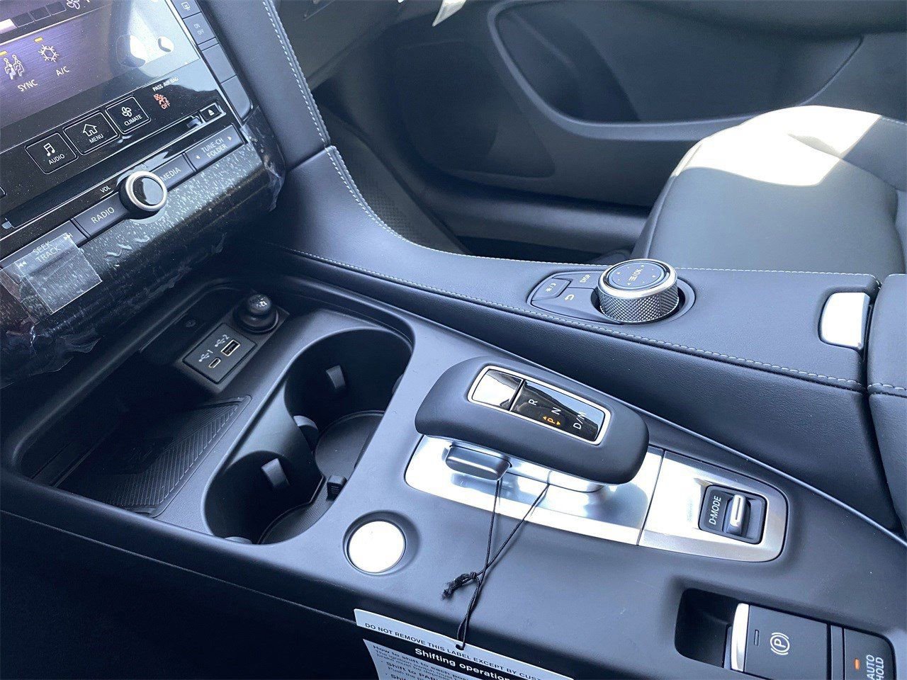 New 2025 INFINITI QX50 Pure image 21