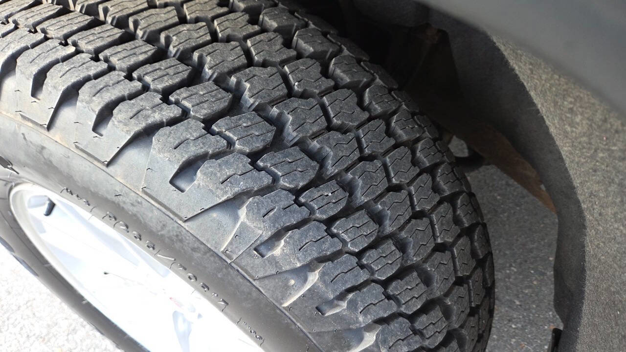 Used 2014 GMC Sierra 1500 SLE w/ SLE Preferred Package image 38