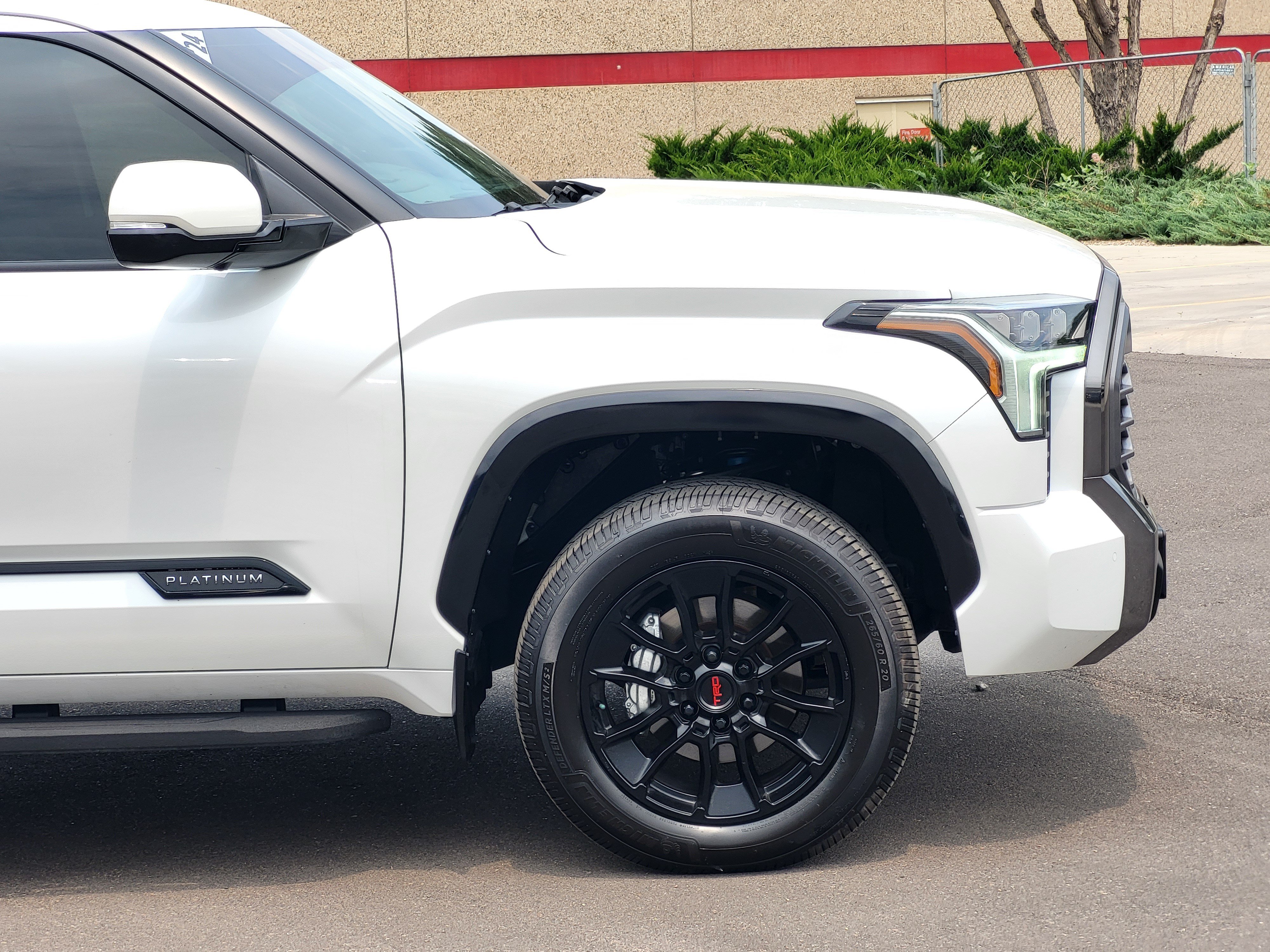 Used 2024 Toyota Tundra Platinum w/ TRD Off-Road Package AWD/4WD image 7