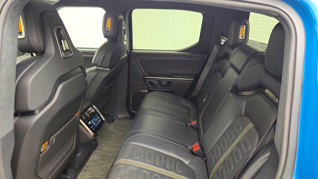Used 2023 Rivian R1T Adventure image 23
