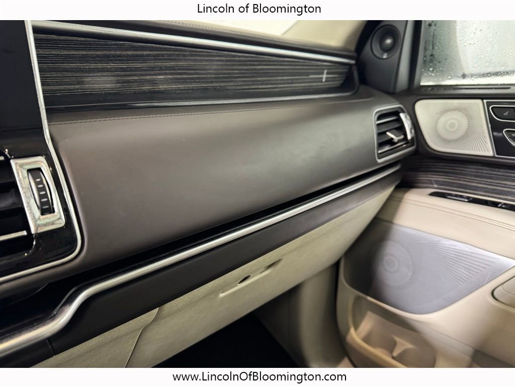 Certified 2022 Lincoln Navigator Black Label image 44