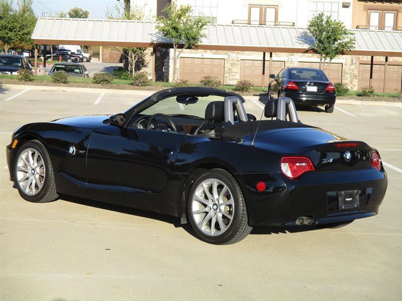 Used 2007 BMW Z4 3.0i RWD image 12