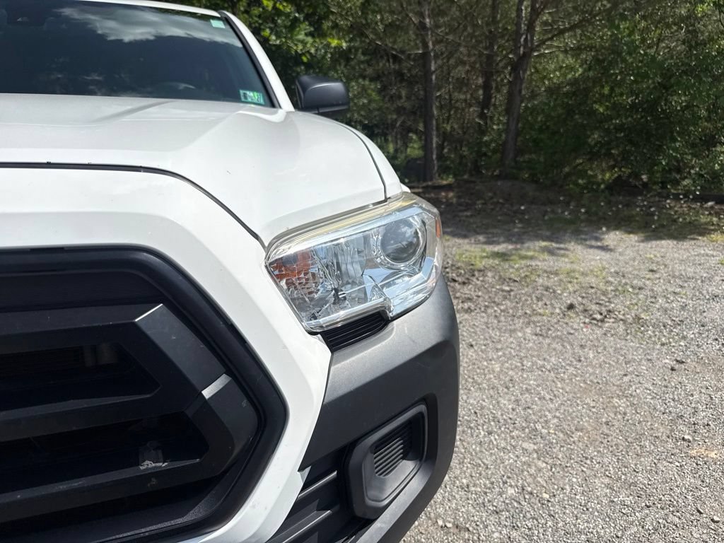 Used 2020 Toyota Tacoma SR AWD/4WD image 3