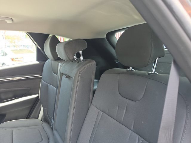 Used 2023 Hyundai Tucson SE FWD image 15