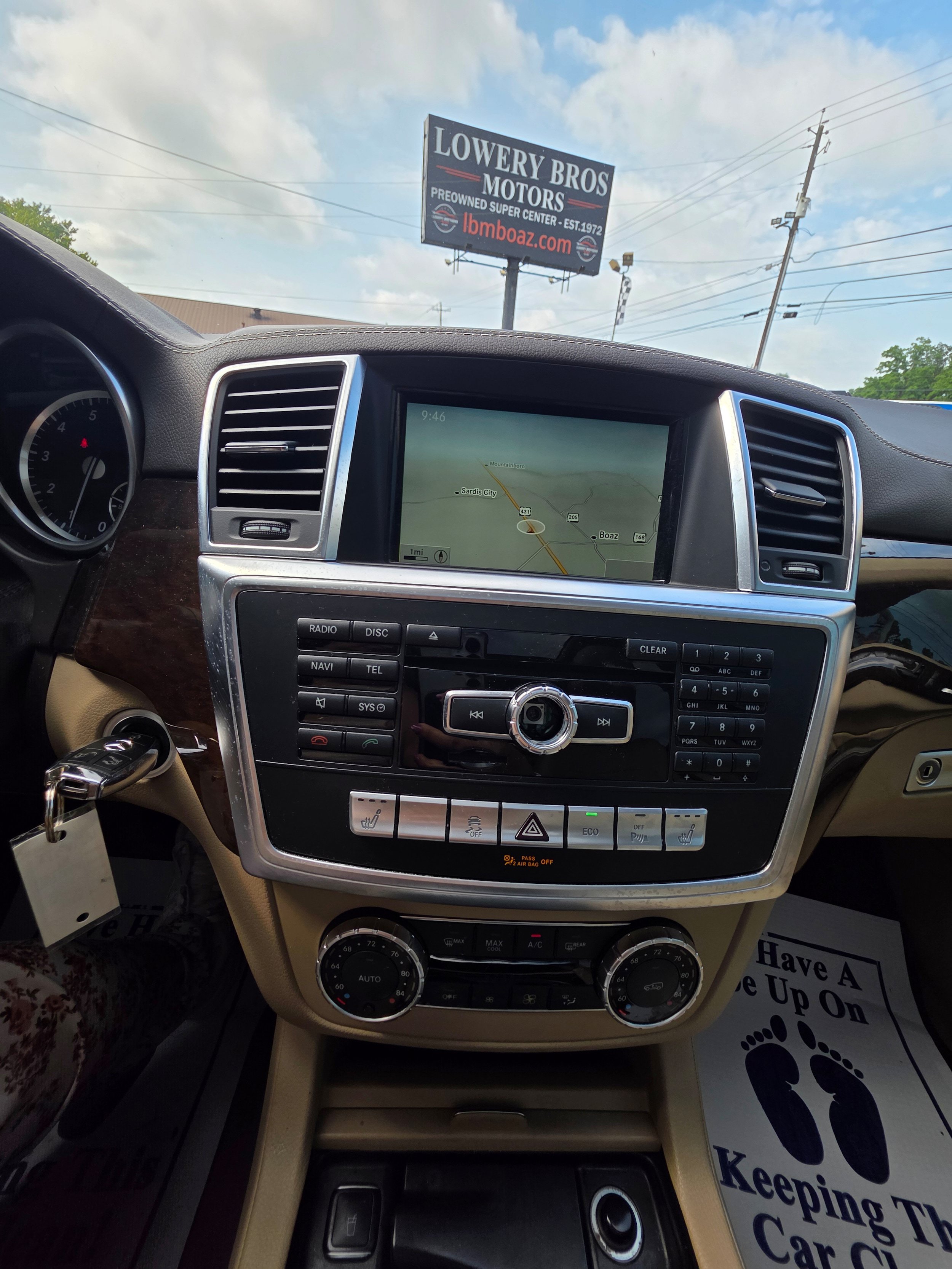 Used 2016 Mercedes-Benz GL 450 4MATIC image 11