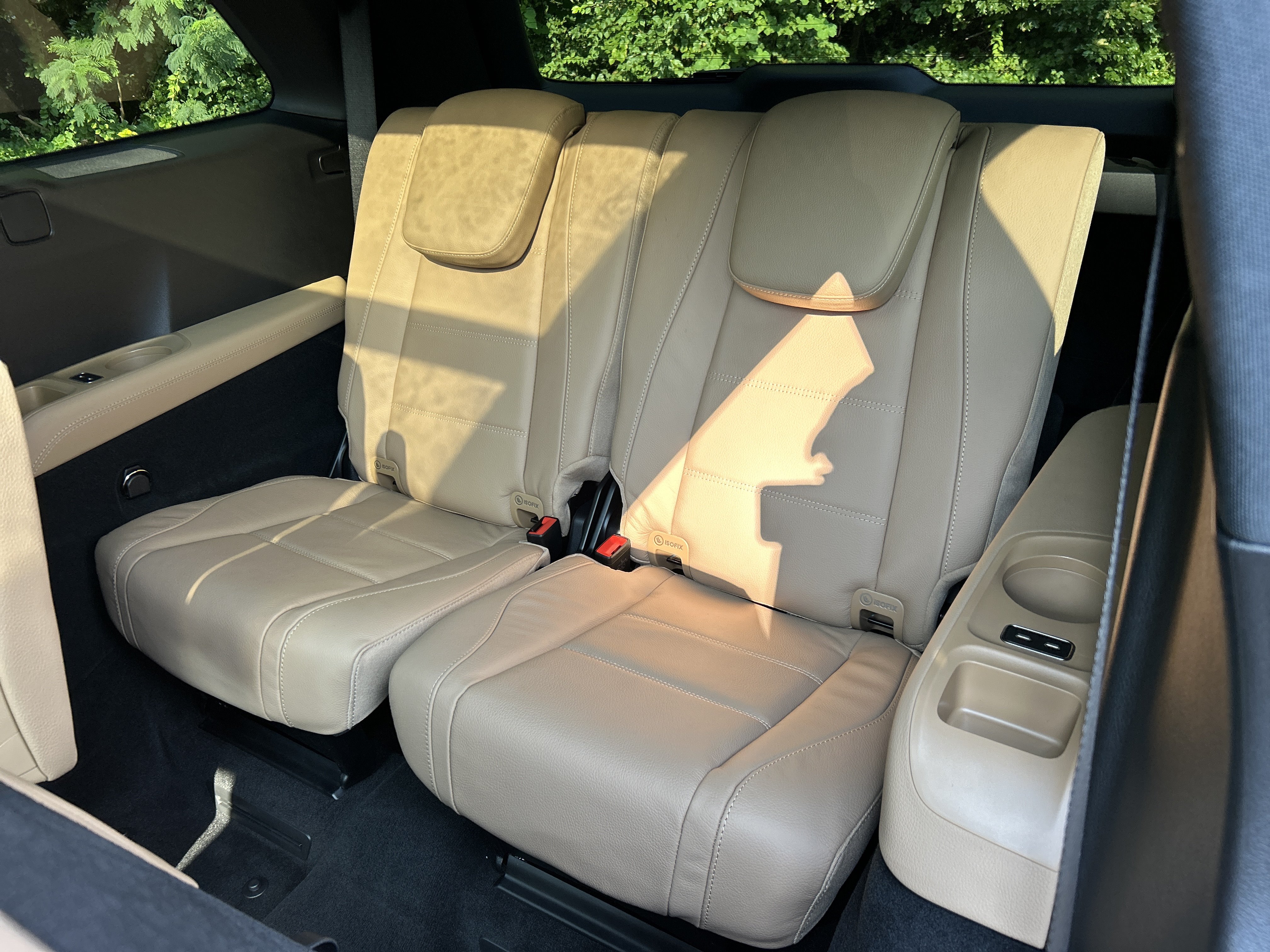 New 2026 Mercedes-Benz GLS 580 4MATIC image 40