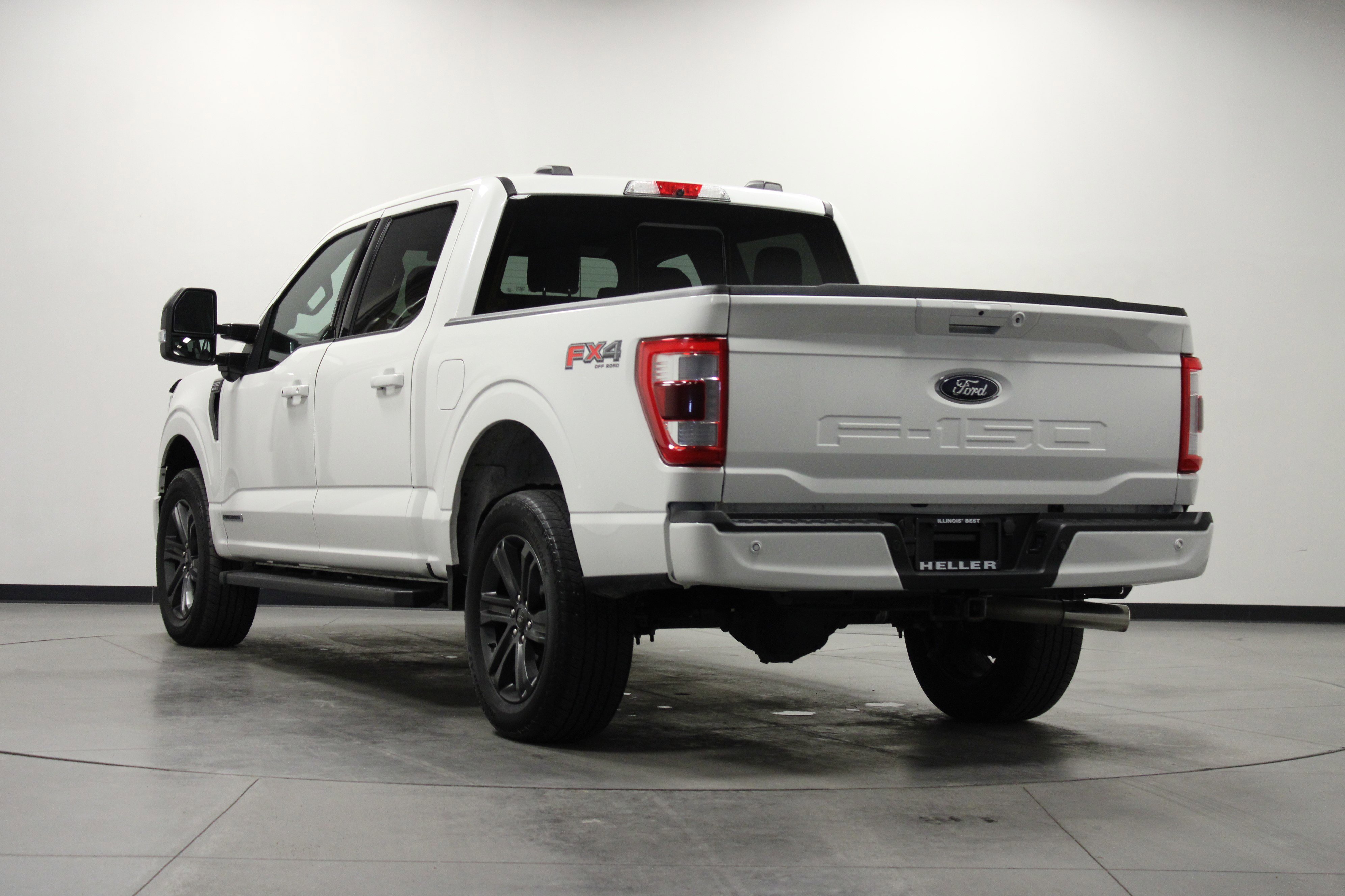 Used 2023 Ford F150 Lariat AWD/4WD image 6