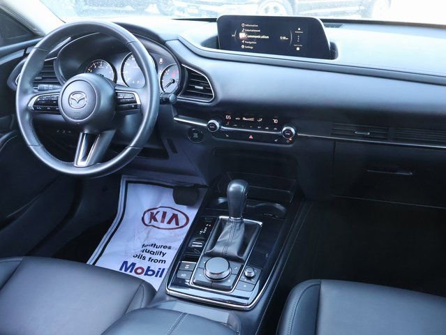 Used 2025 MAZDA CX-30 AWD 2.5 S w/ Preferred Package image 11