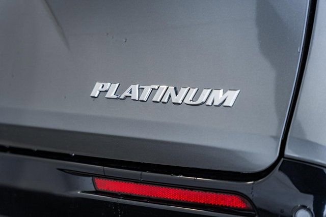 New 2026 Toyota Sienna Platinum image 8