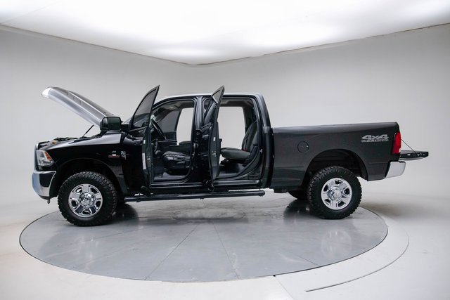 Used 2018 RAM 2500 Tradesman w/ Chrome Appearance Group image 18