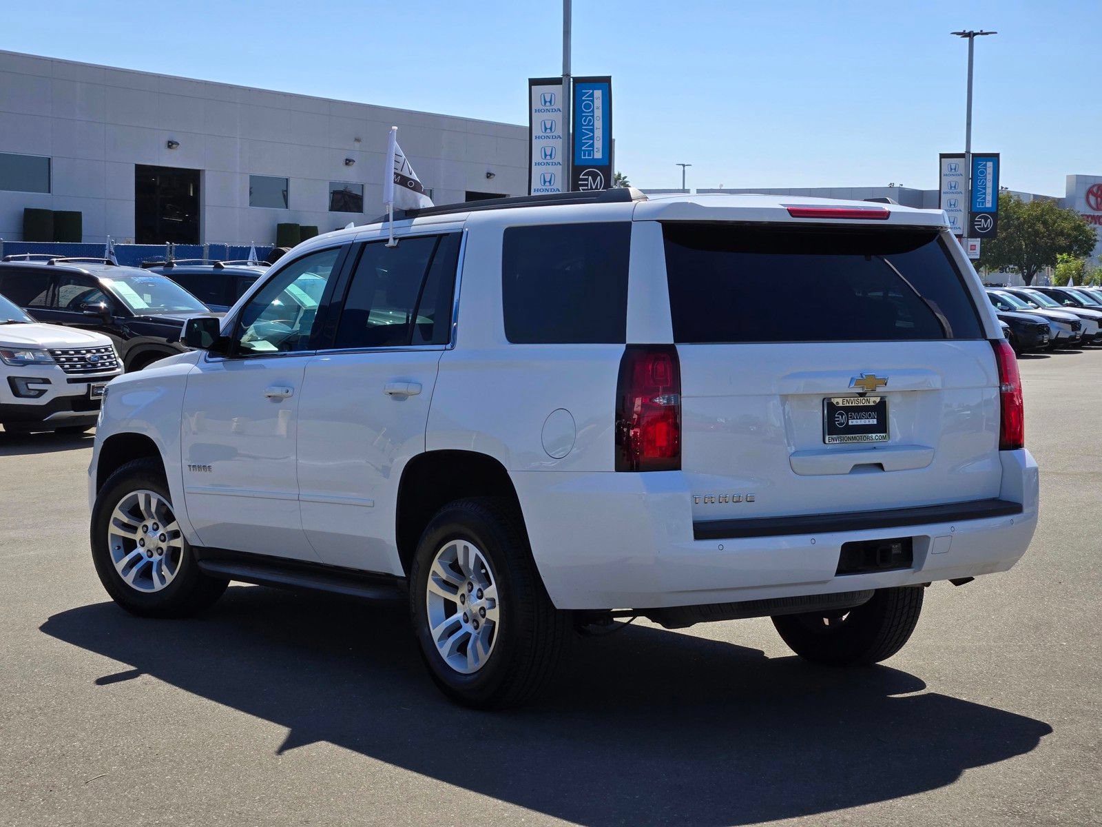 Used 2020 Chevrolet Tahoe LS RWD image 5