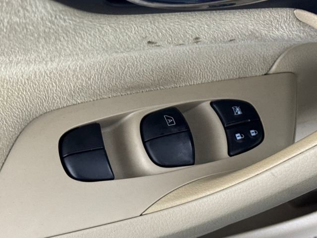 Used 2015 Nissan Altima 2.5 S w/ Sport Value Package FWD image 27