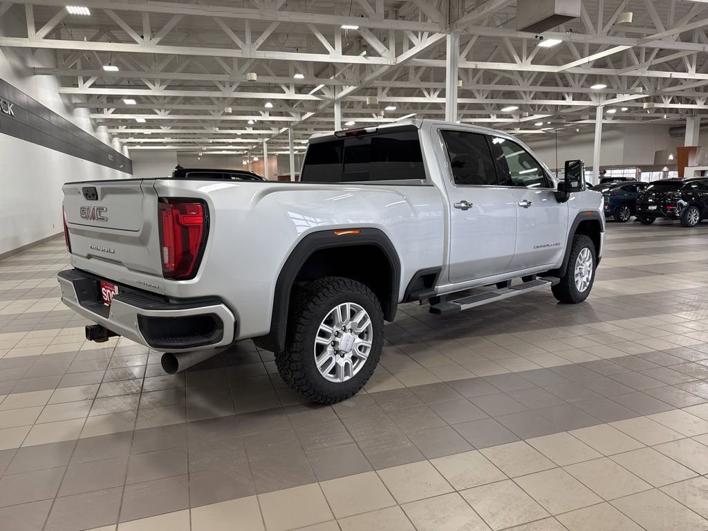 Used 2022 GMC Sierra 3500 Denali AWD/4WD image 6