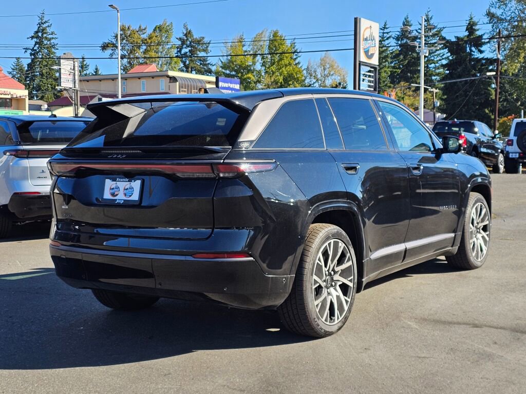 New 2025 Jeep Wagoneer S Limited image 8
