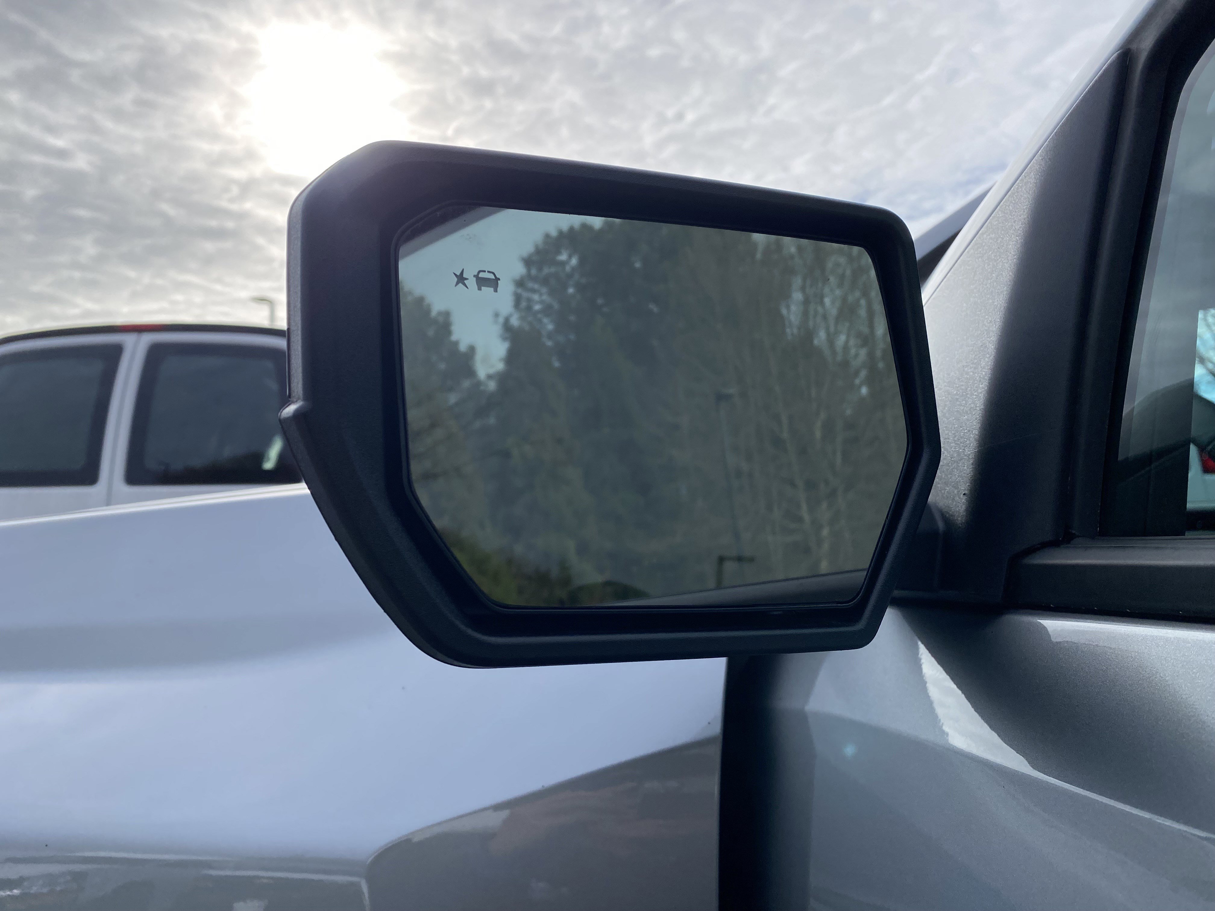 Used 2024 Chevrolet Colorado ZR2 w/ Safety Package image 38