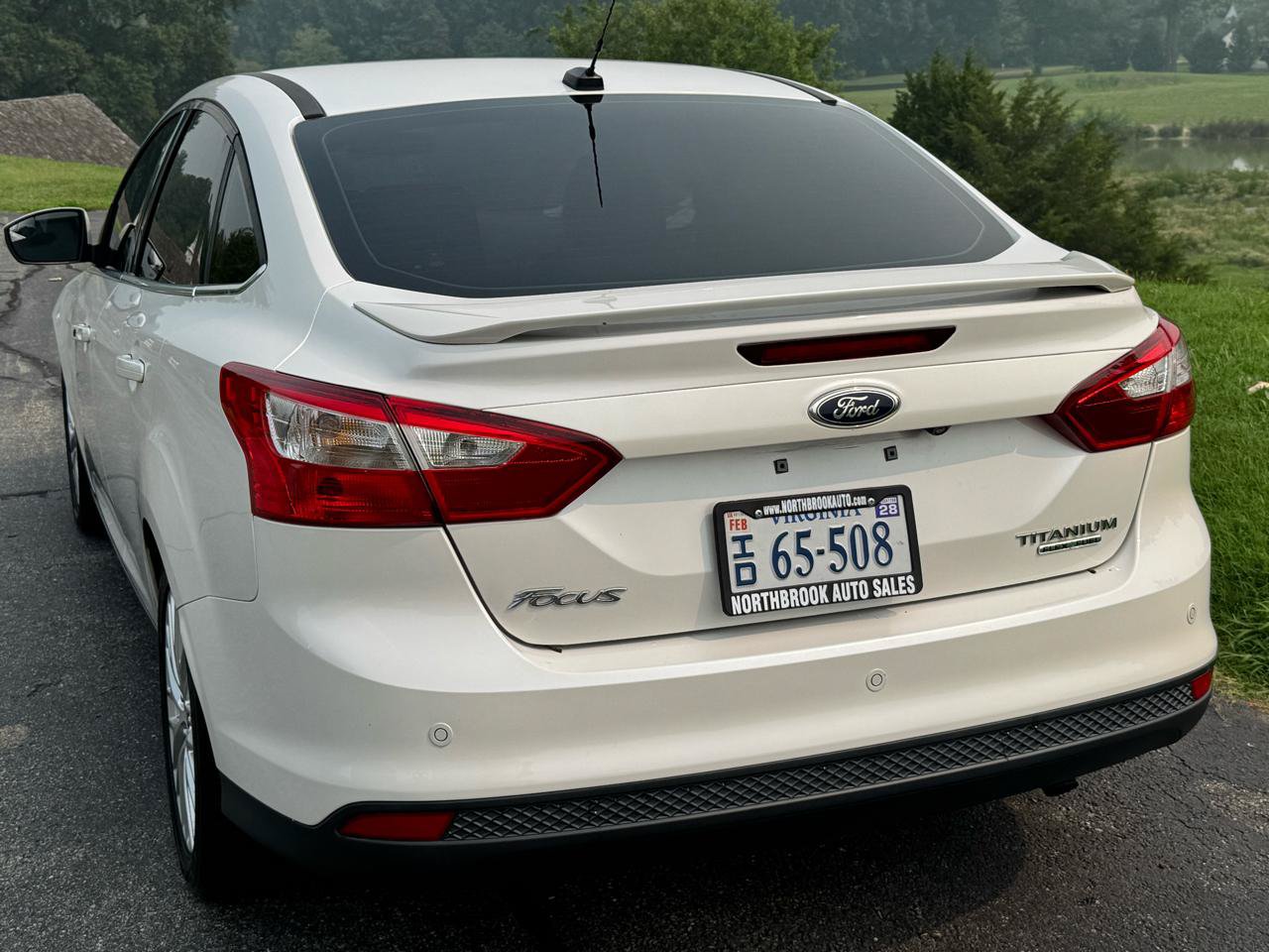 Used 2014 Ford Focus Titanium FWD image 13