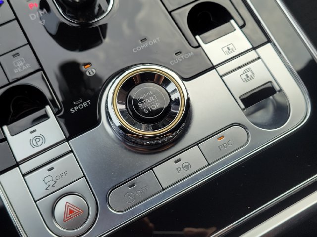 Used 2023 Bentley Flying Spur W12 AWD/4WD image 27