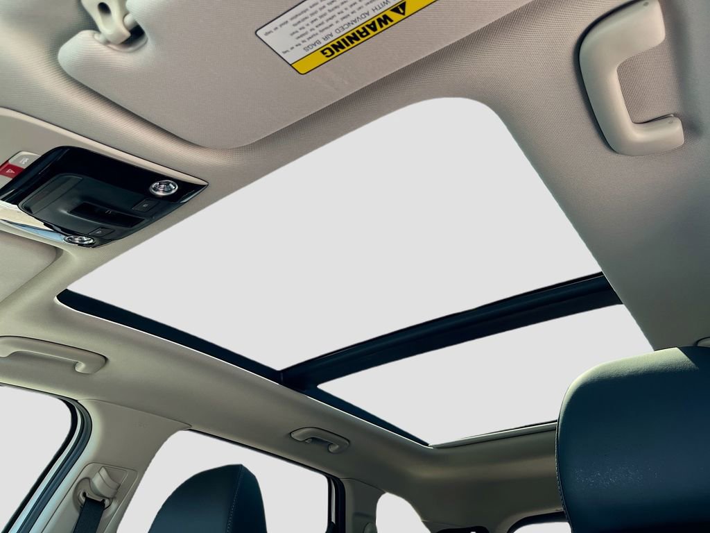 Certified 2025 Kia Sorento EX w/ Panoramic Sunroof Package AWD/4WD image 28