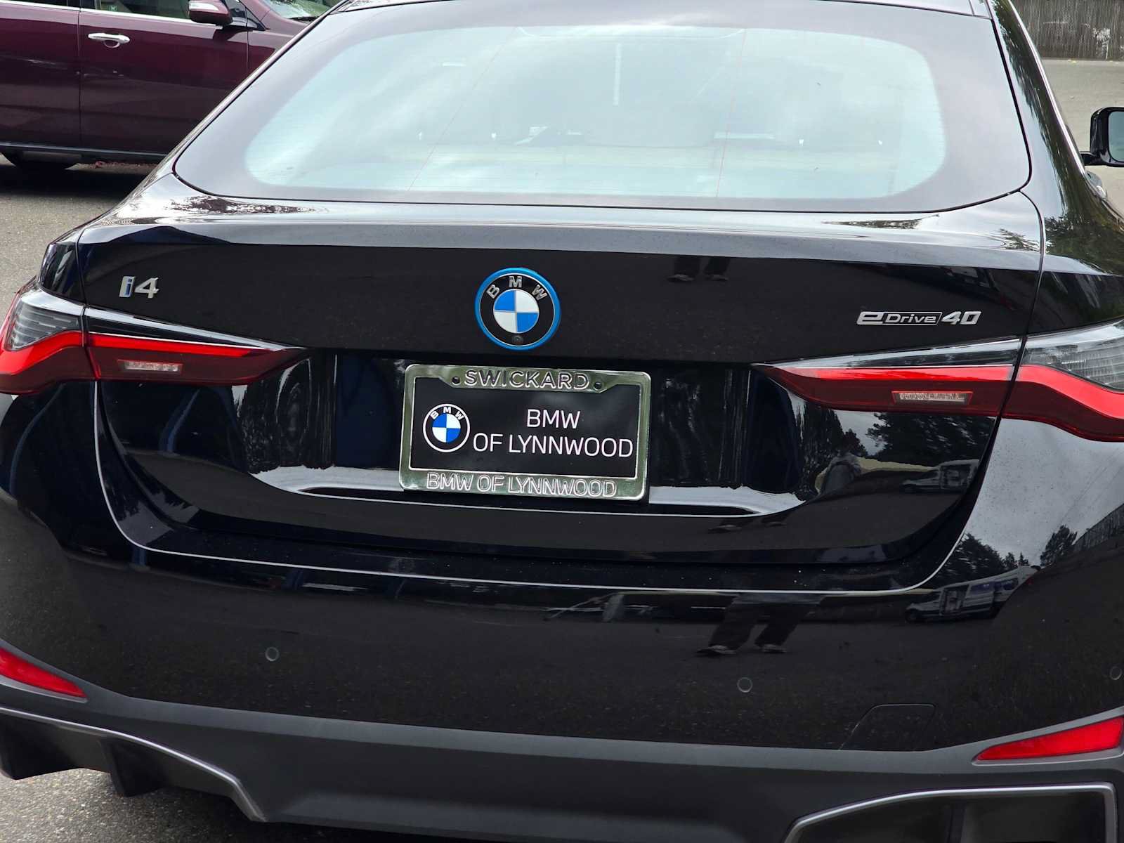 Used 2023 BMW i4 eDrive40 RWD image 13