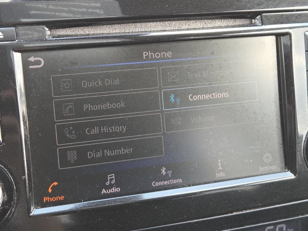 Used 2020 Nissan Rogue SV FWD image 26