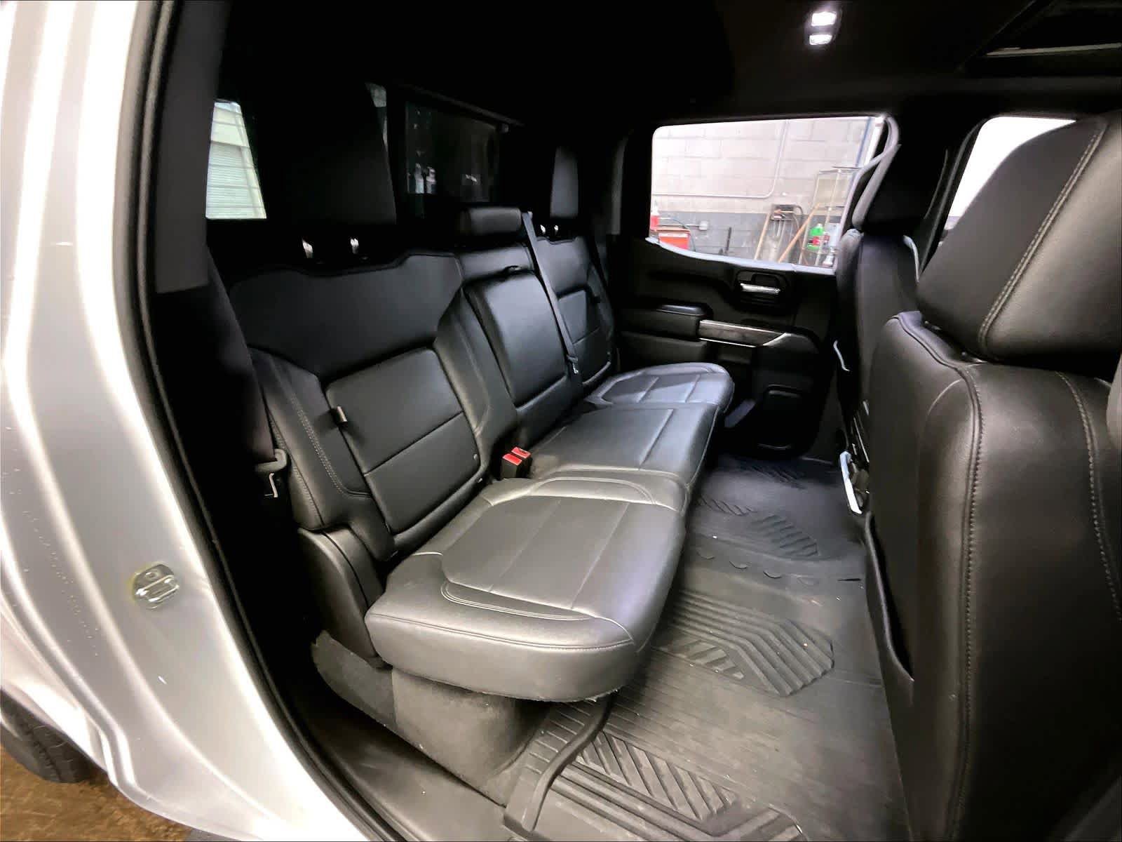 Used 2021 Chevrolet Silverado 1500 LTZ AWD/4WD image 29