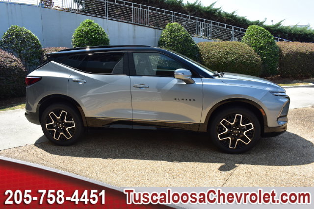 New 2026 Chevrolet Blazer RS w/ LPO, Floor Liner Package FWD image 12