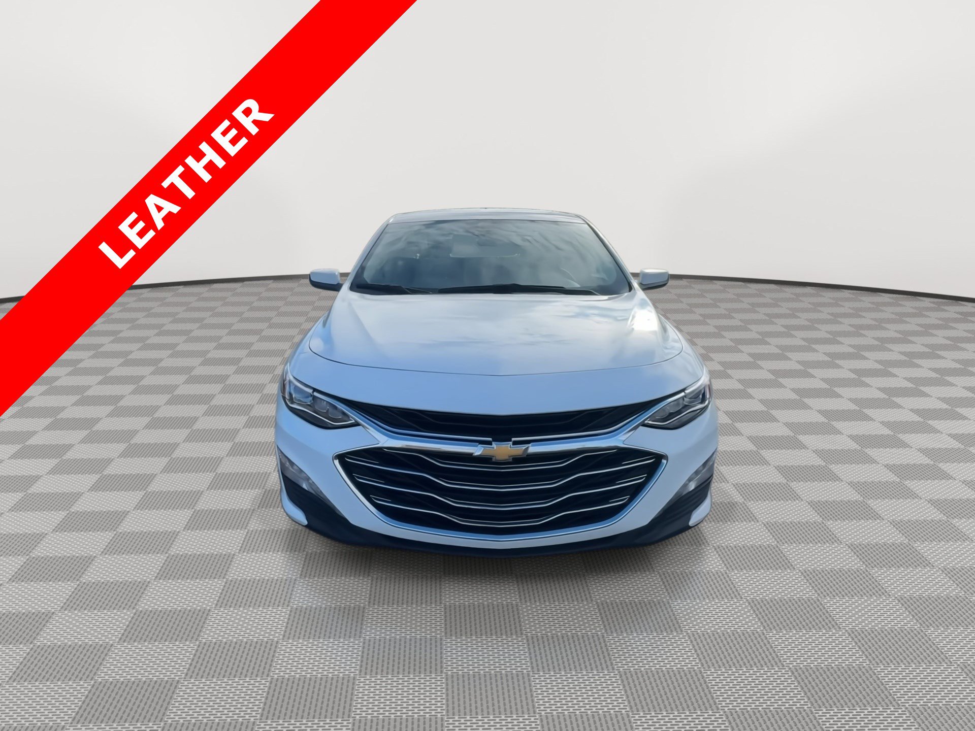 Certified 2024 Chevrolet Malibu LT image 3